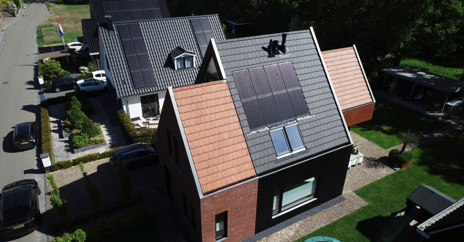 Pure Energie Zonnepanelen Dak Huis