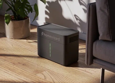 Header plug in thuisbatterij Pure Energie