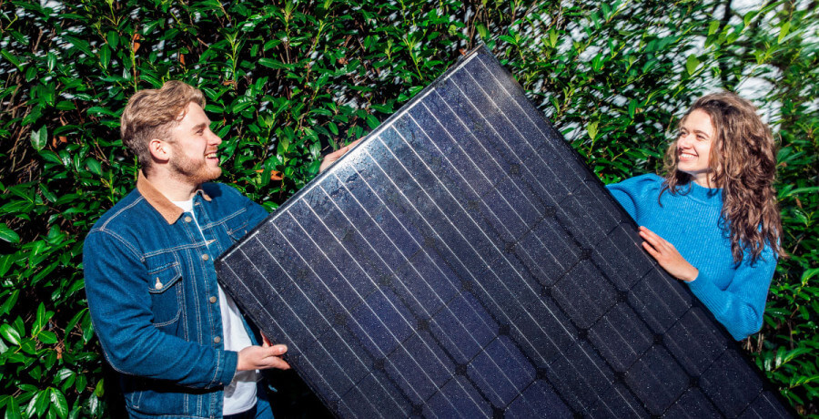 Kolommen zonnepanelen Hoppenbrouwers Pure Energie v2